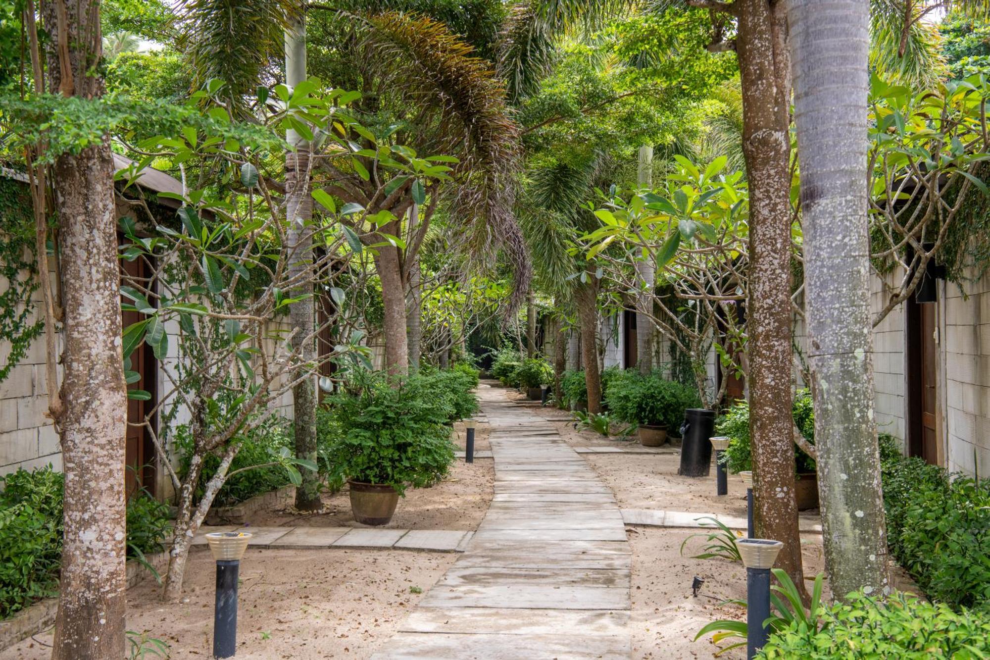 부부 빌라 Kampong Pasir Hantu 외부 사진