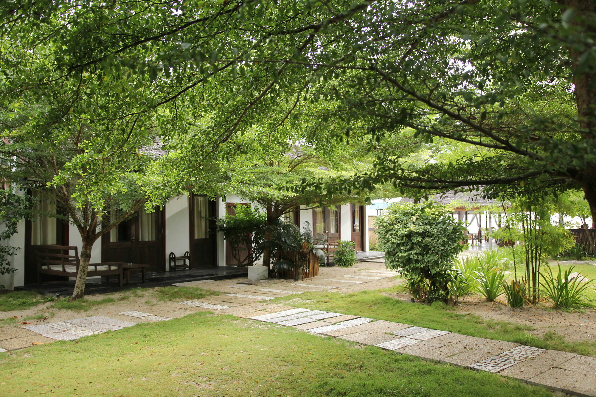 부부 빌라 Kampong Pasir Hantu 외부 사진